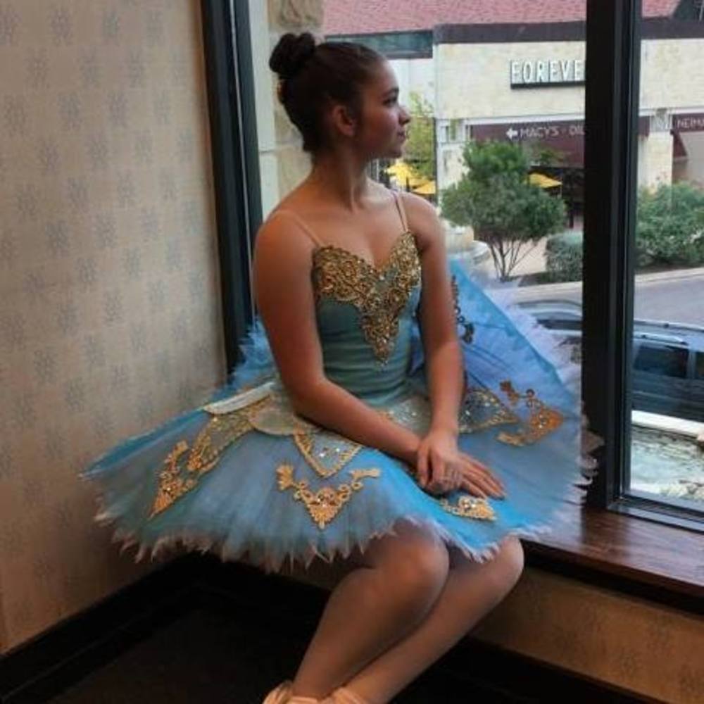 Meet your Posher, Virginia